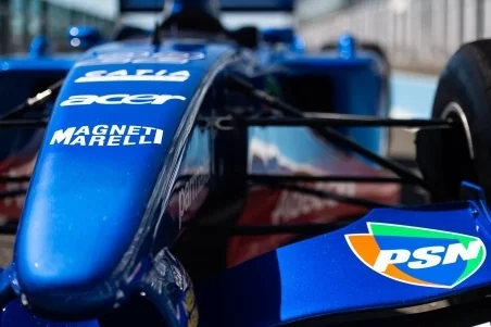 Stage de pilotage F1 PERFORMANCE –FR (X2) + tours F1 – Circuit de Magny-Cours Grand Prix