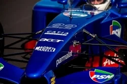 F1 driving experience - WARM UP : Magny-Cours CLUB Circuit (58)FR