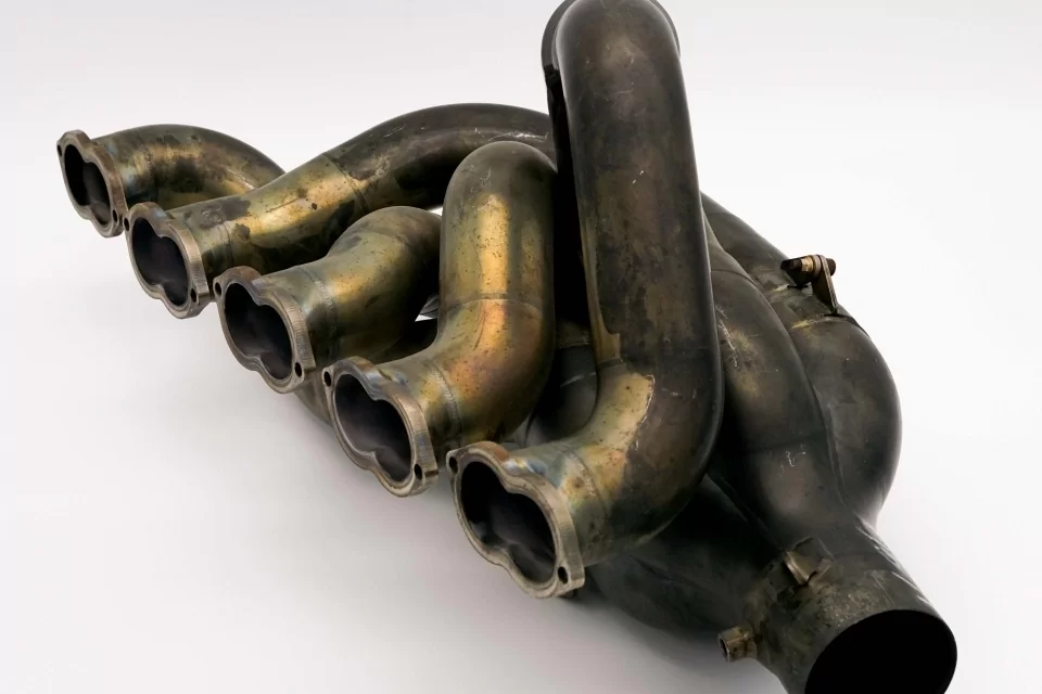 Echappement côté droit V10BMW E41 3,0L / Right side F1 V10 exhaust WILLIAMS